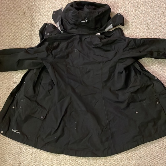 Eddie Bauer WeatherEdge Womens Jacket - Picture 3 of 3